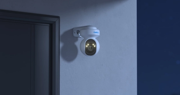 Kamera Wifi Reolink E1 Outdoor CX-press-5.jpg